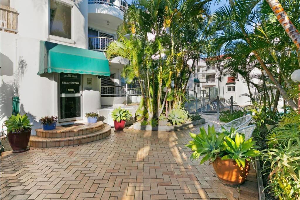 Broadbeach, Stylish Apartment Close To Everything Голд-Кост Екстер'єр фото